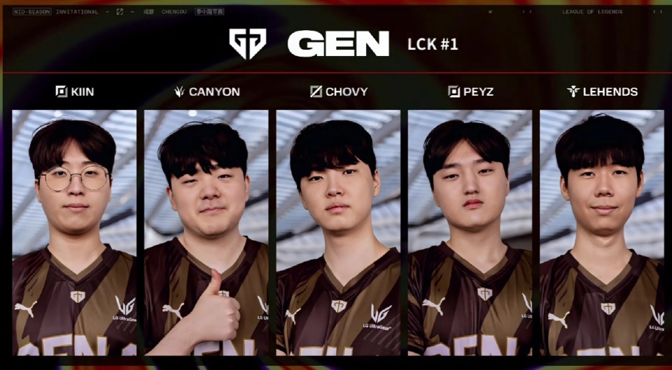 然在其自身 然在其自身