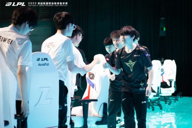 东泰山队的 东泰山队的